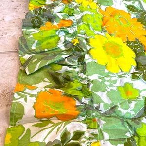 VTG mid-70’s Made for Montgomery Ward Bright Floral Bedspread and Sham